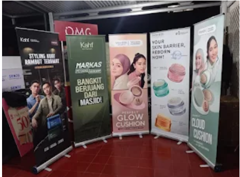 Roll Banner